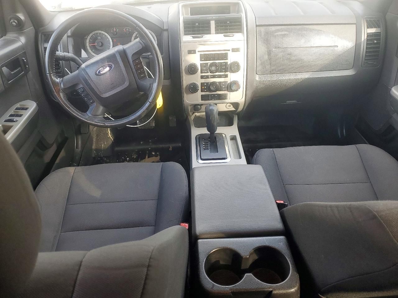 2010 Ford Escape xlt