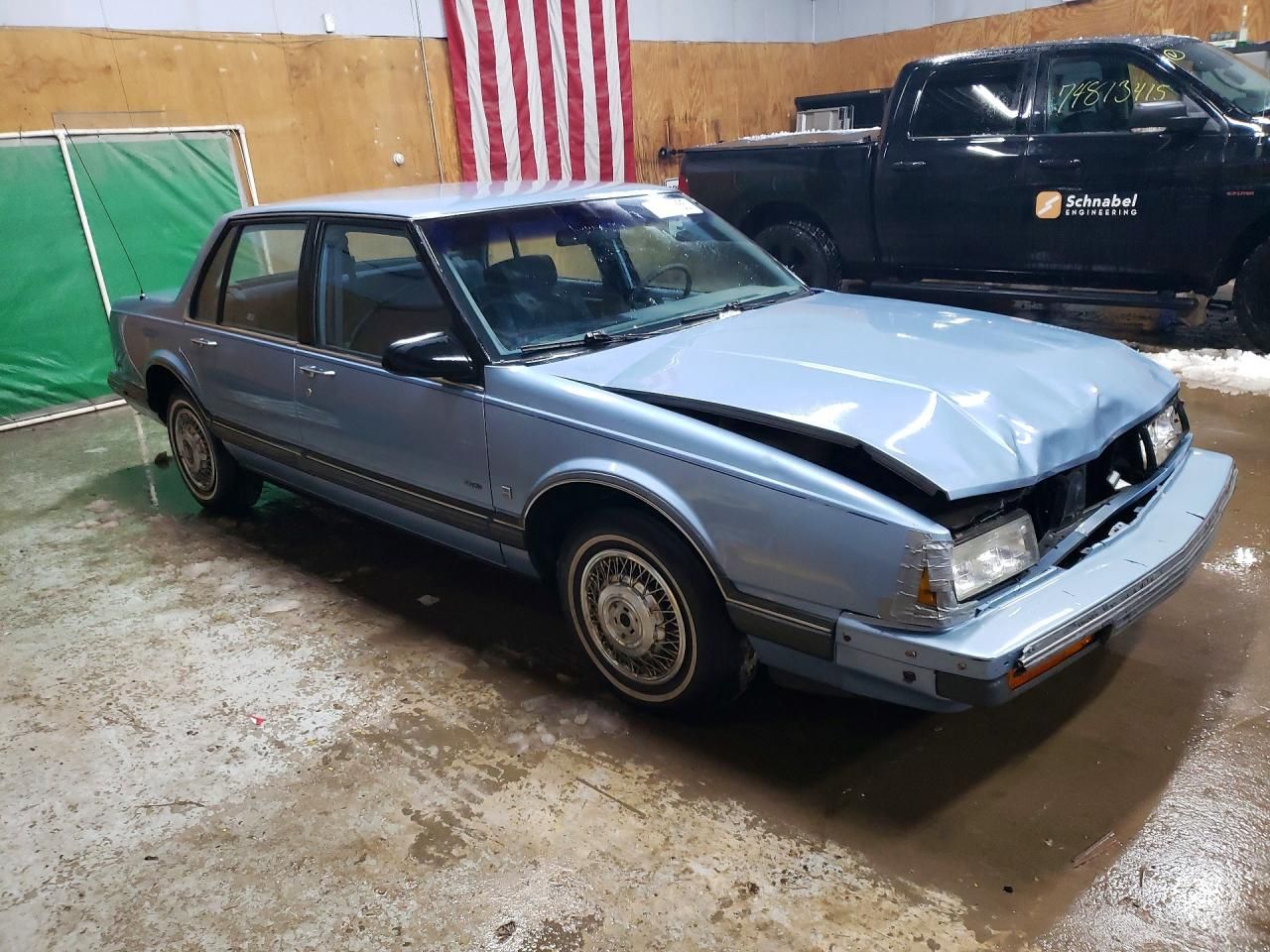 1990 Oldsmobile Delta 88 Royale Brougham