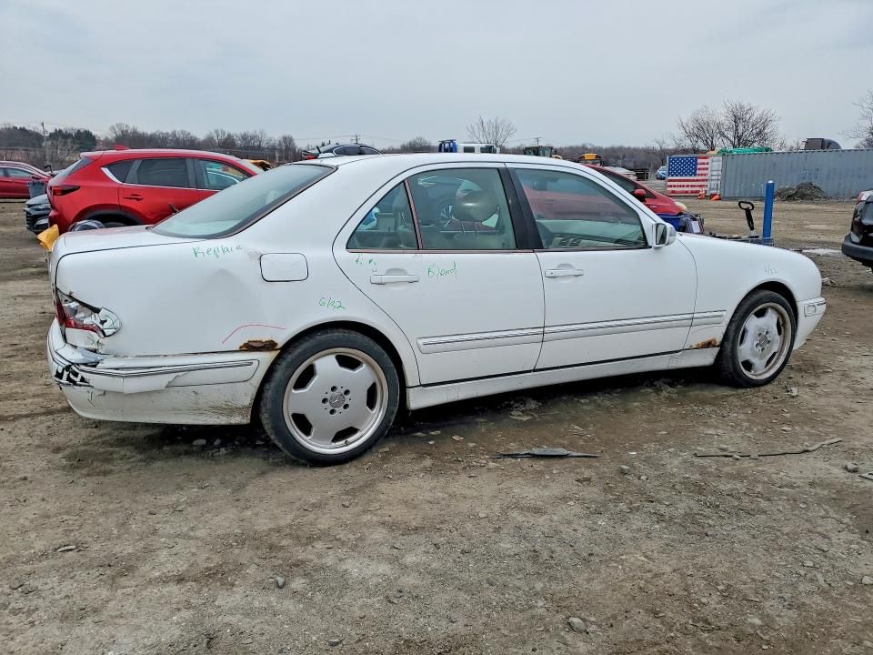 2000 Mercedes-Benz E 320 4matic
