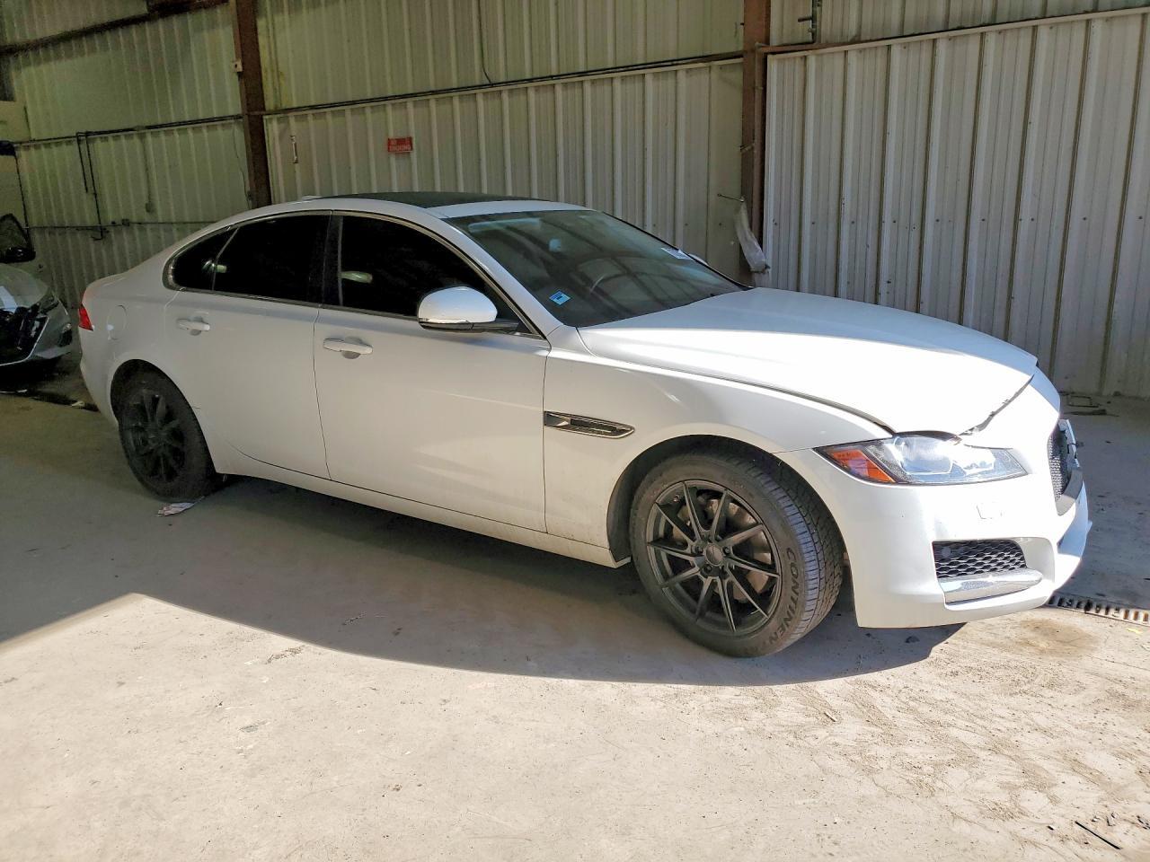 2018 Jaguar XF