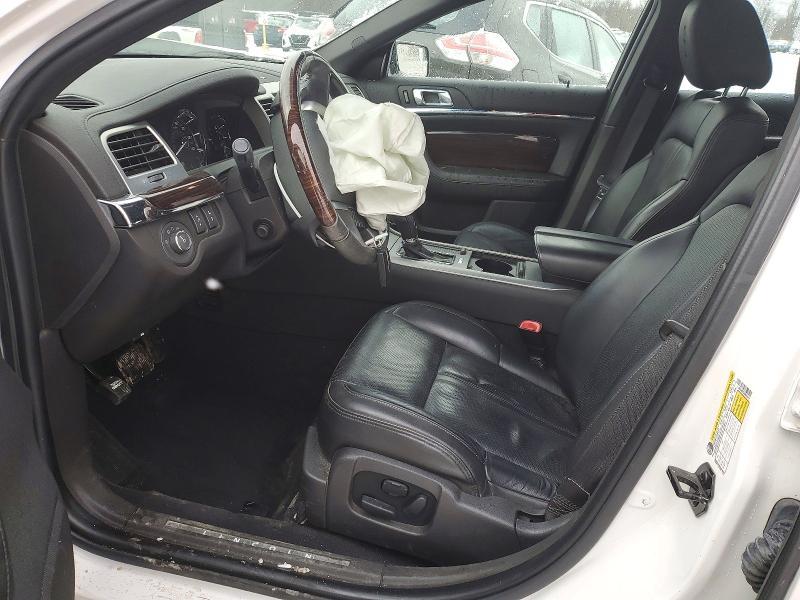 2010 Lincoln Townhouse MKS