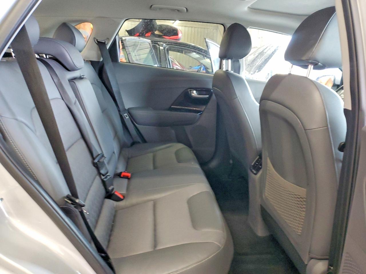 2017 KIA Niro ex