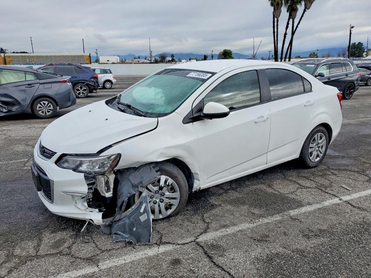 2018 Chevrolet Sonic ls