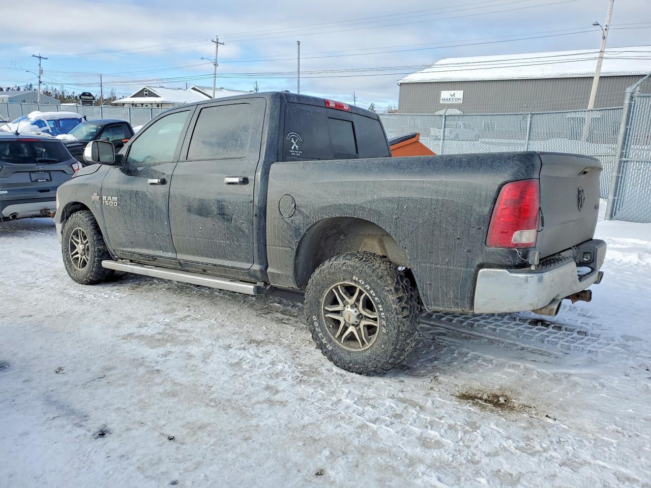 2017 Dodge Ram 1500 slt