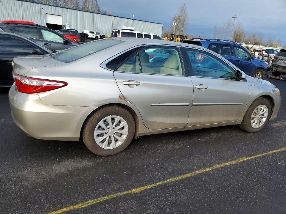 2016 Toyota Camry Hybrid