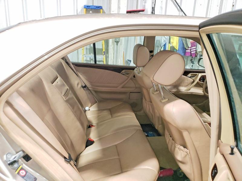 2000 Mercedes-Benz E 320 4matic