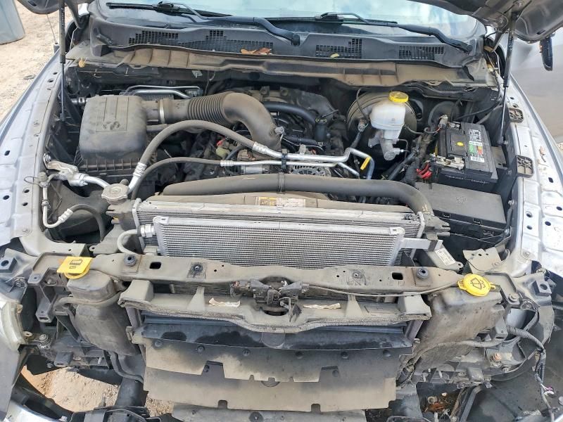 2020 Dodge Ram 1500 Classic slt