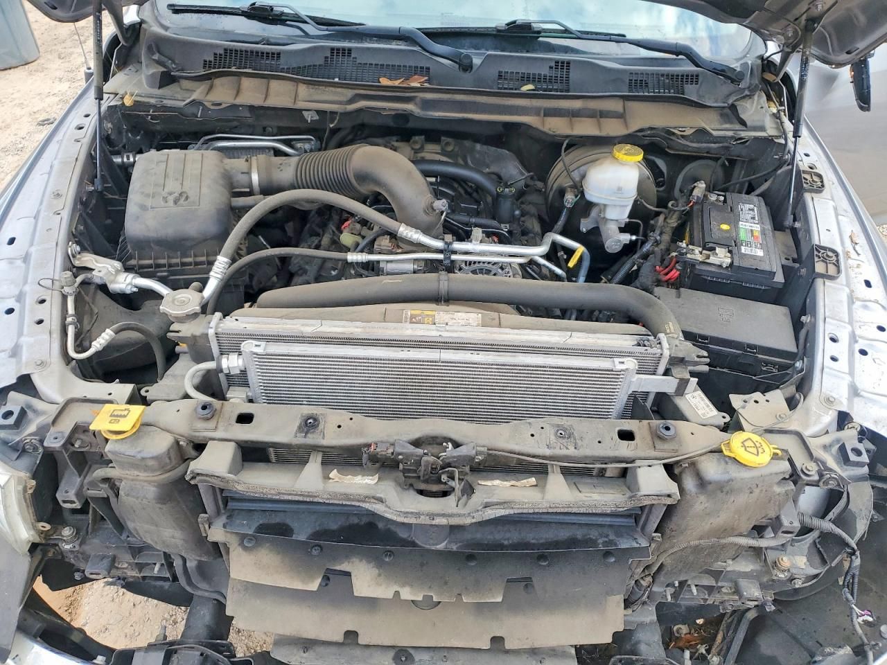 2020 Dodge Ram 1500 Classic slt