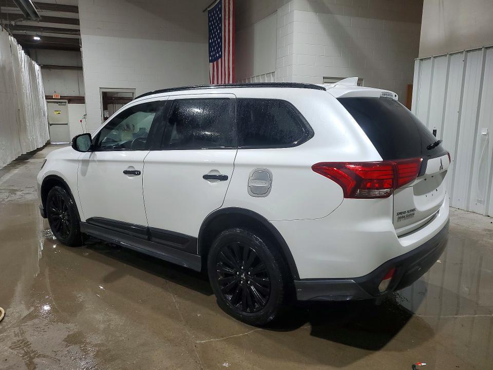 2020 Mitsubishi Outlander se