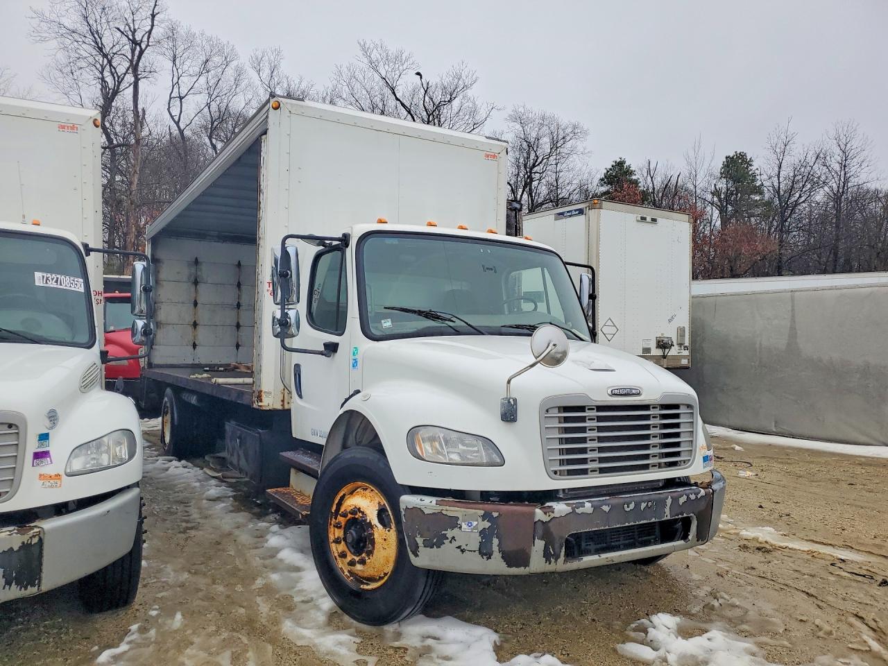 2015 Freightliner Business Class M2 BOX Truck