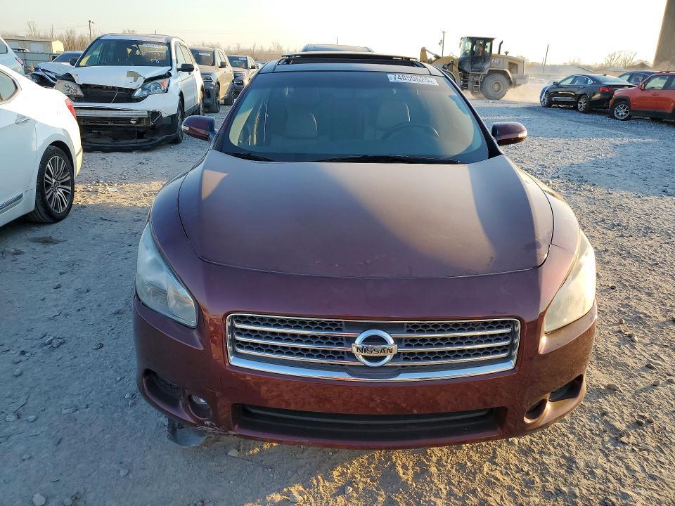 2010 Nissan Maxima s