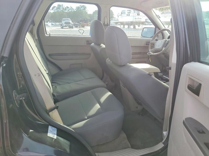 2010 Ford Escape xls
