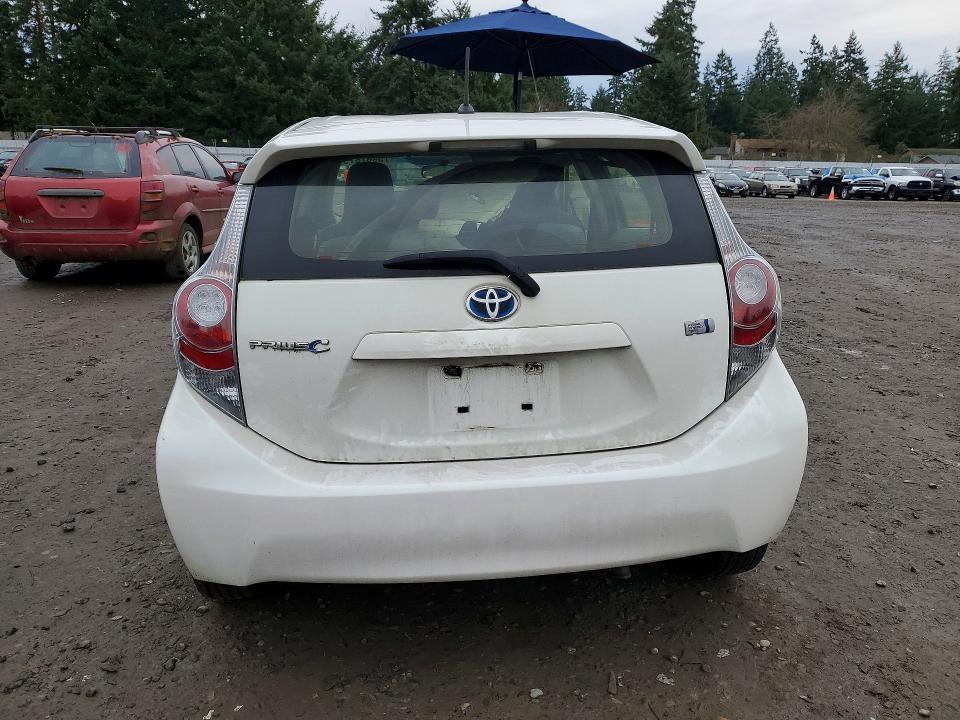 2014 Toyota Prius c