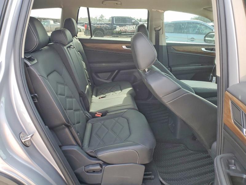 2025 Volkswagen Atlas se