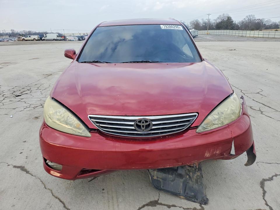 2006 Toyota Camry le