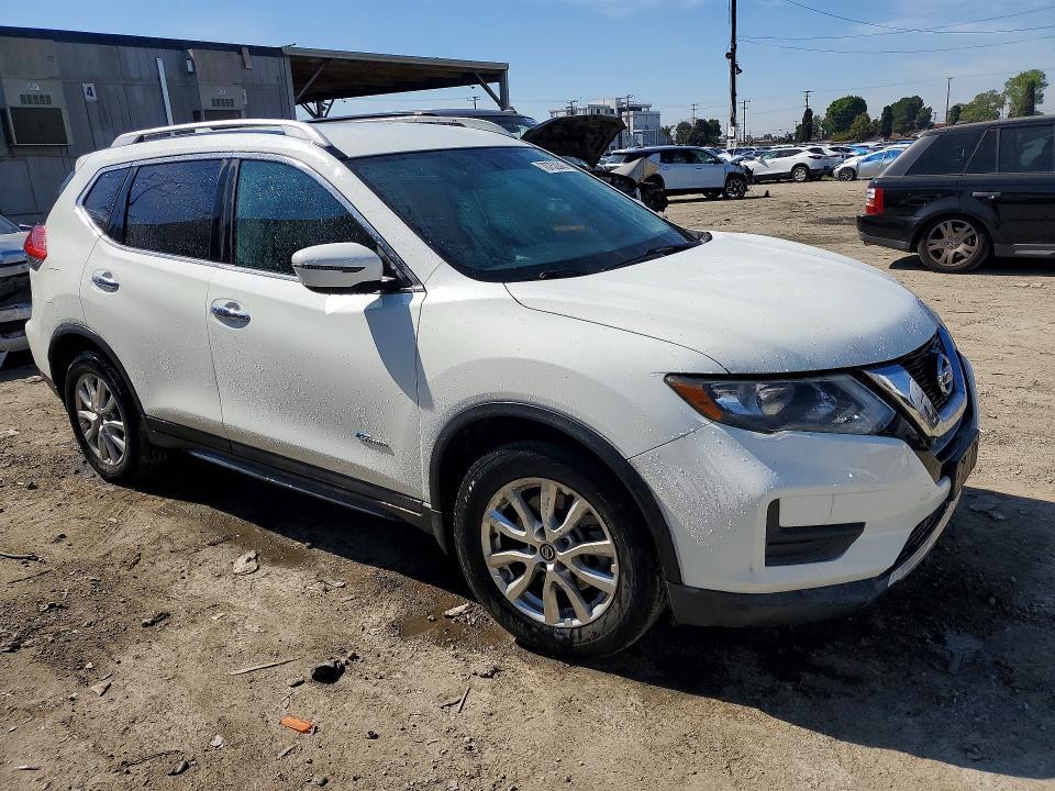 2017 Nissan Rogue Hybrid sv