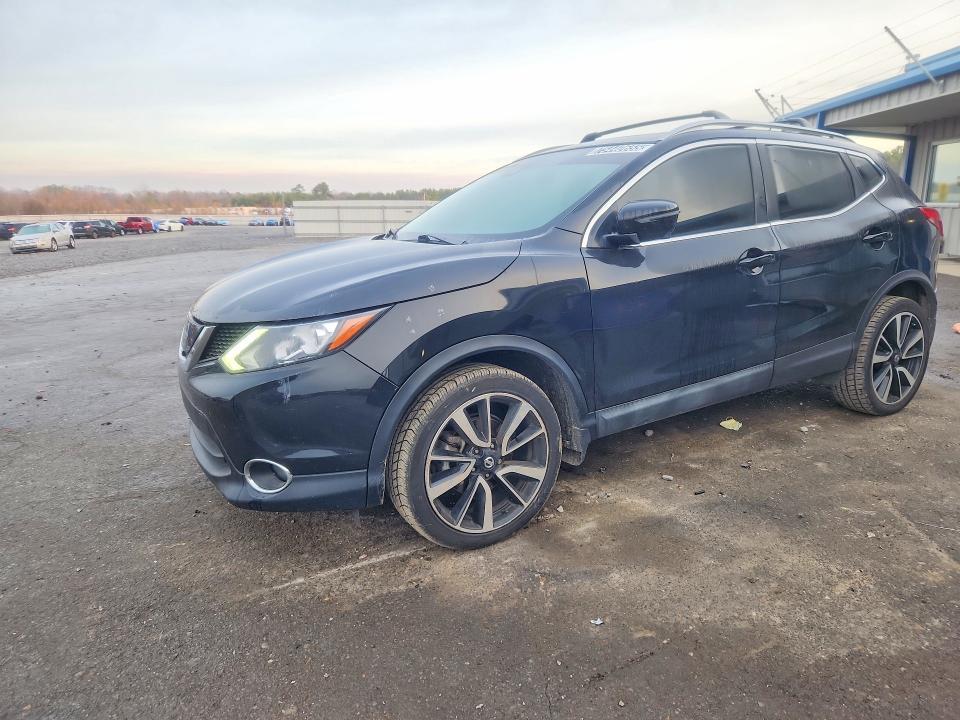 2017 Nissan Rogue Sport sl