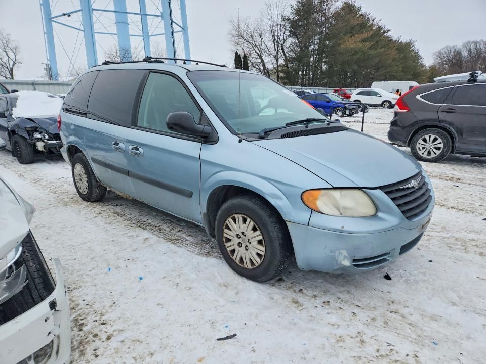 2005 Chrysler Town & Country