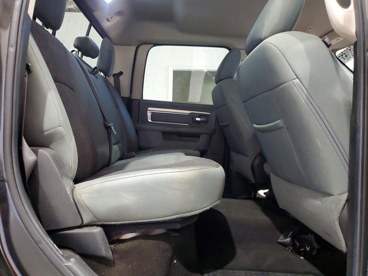 2017 Dodge RAM 1500 SLT