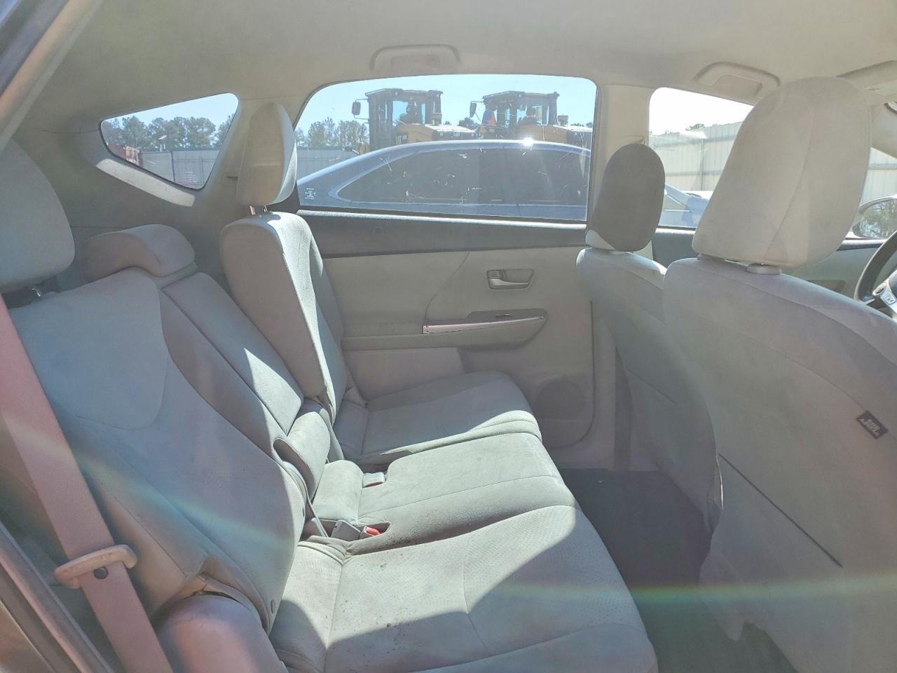 2014 Toyota Prius v