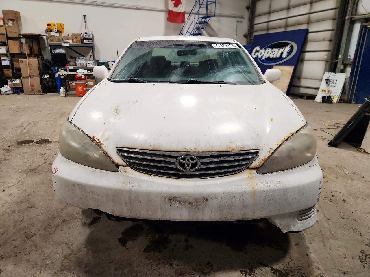 2006 Toyota Camry le