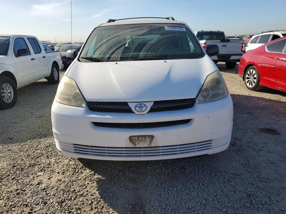 2005 Toyota Sienna ce