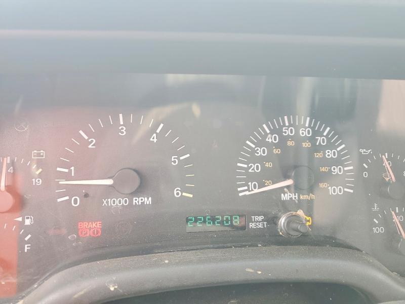 2000 Jeep Cherokee
