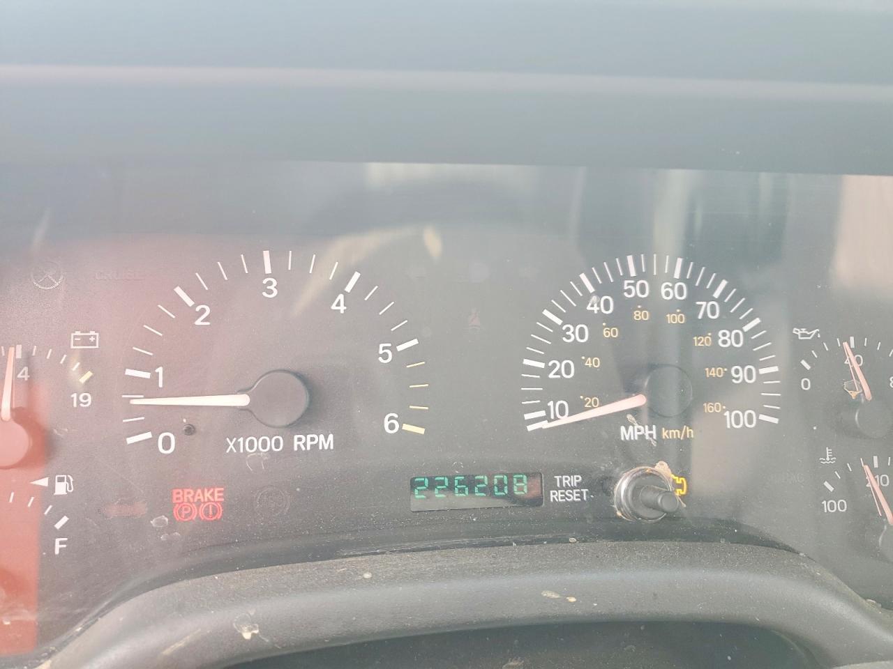 2000 Jeep Cherokee