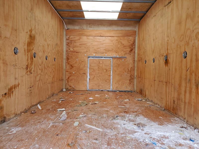 2019 Chev Rolet Express BOX Truck