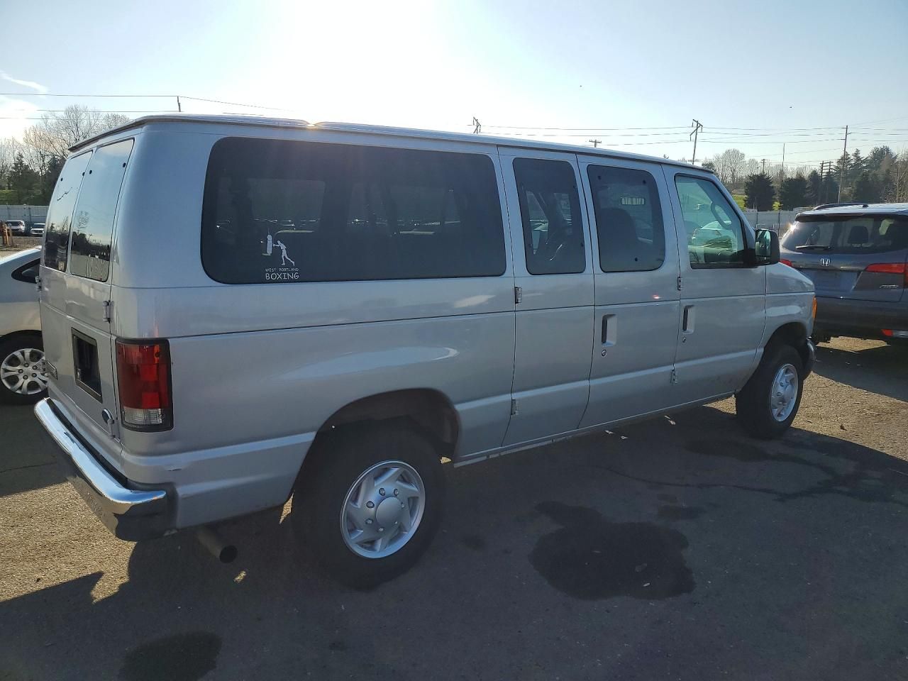 2006 Ford Econoline E350 Super Duty Wagon