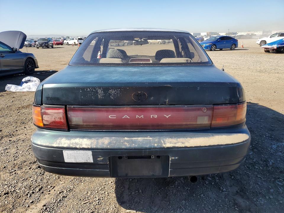 1995 Toyota Camry le