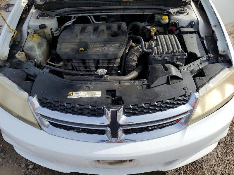 2013 Dodge Avenger se