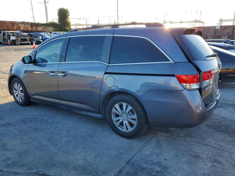 2016 Honda Odyssey se