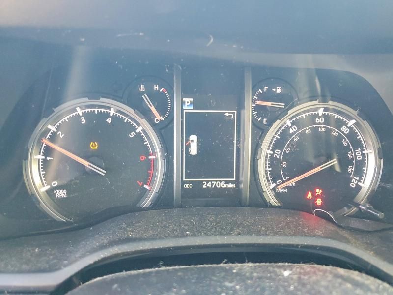 2023 Toyota 4runner se