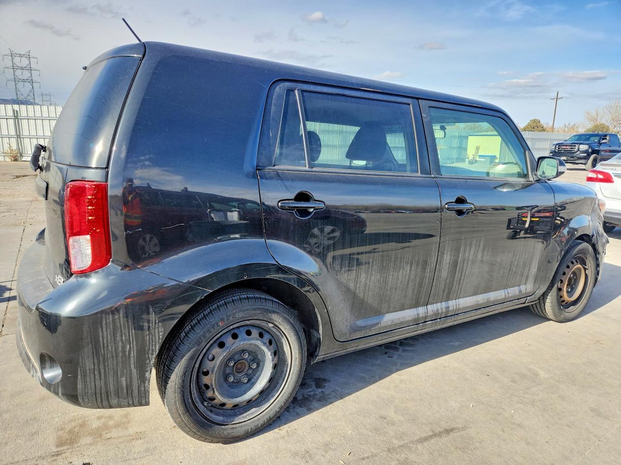2013 Scion XB