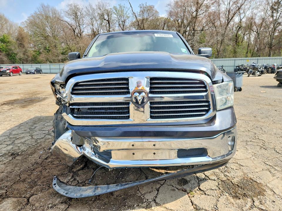 2014 Dodge Ram 1500 slt