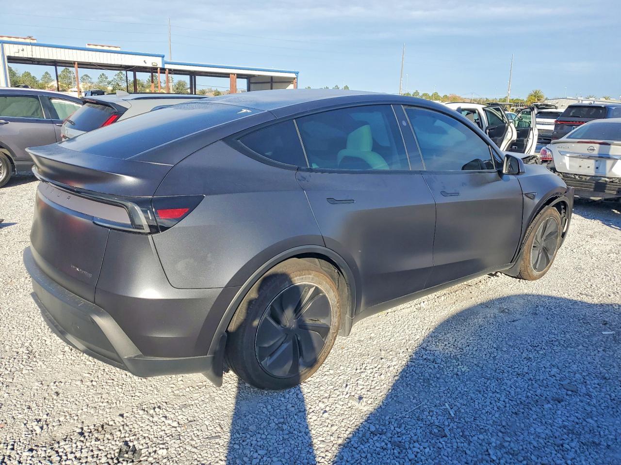 2026 Tesla Model y