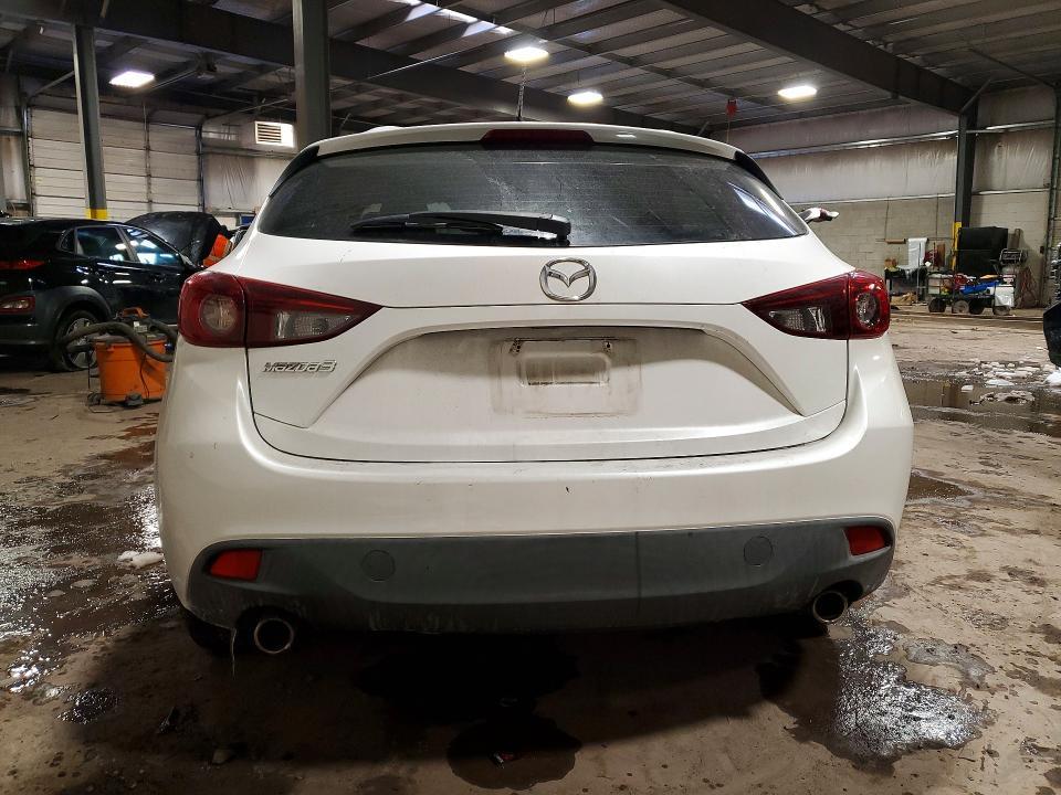 2015 Mazda 3 Sport