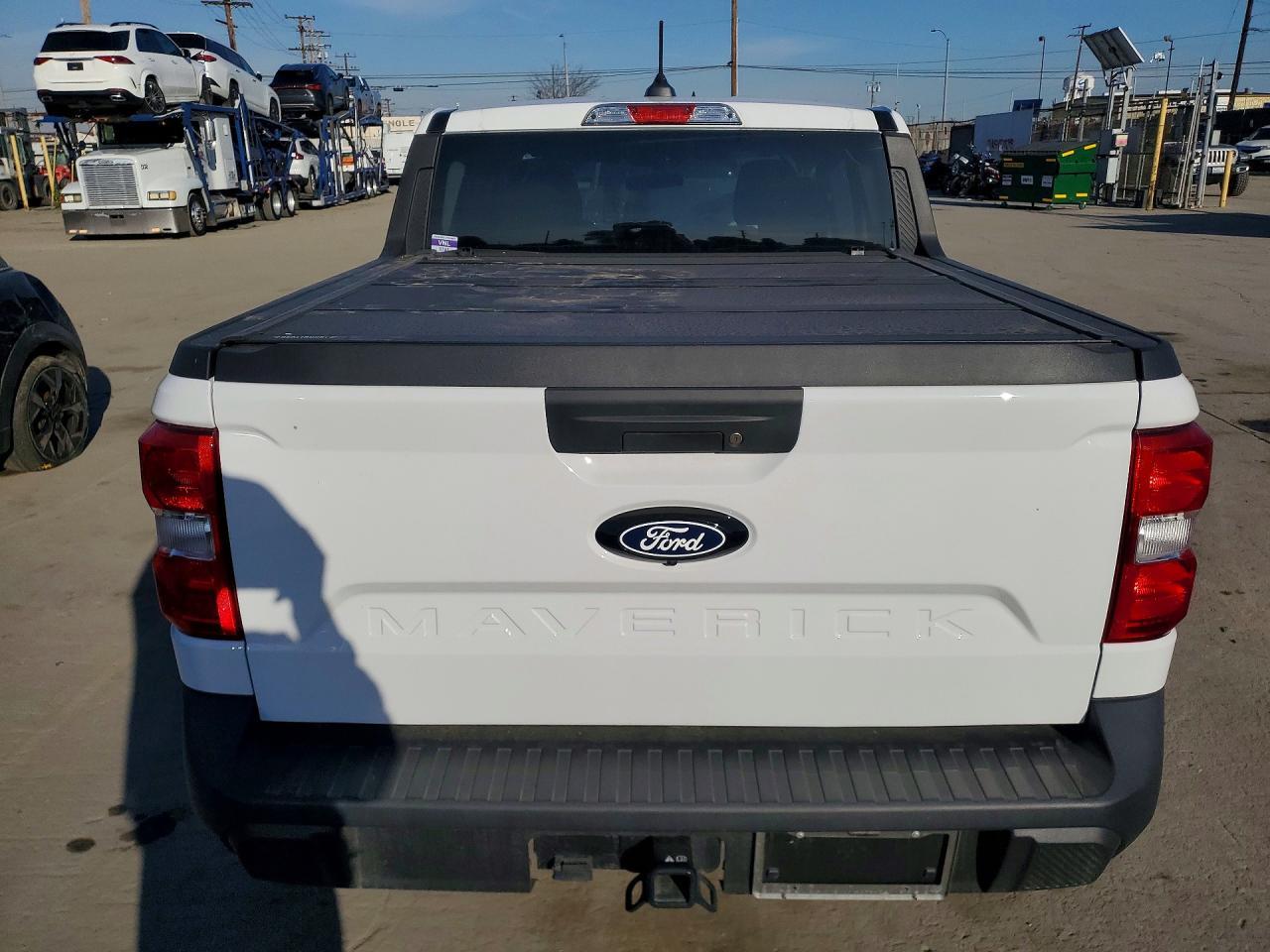 2025 Ford Maverick XL