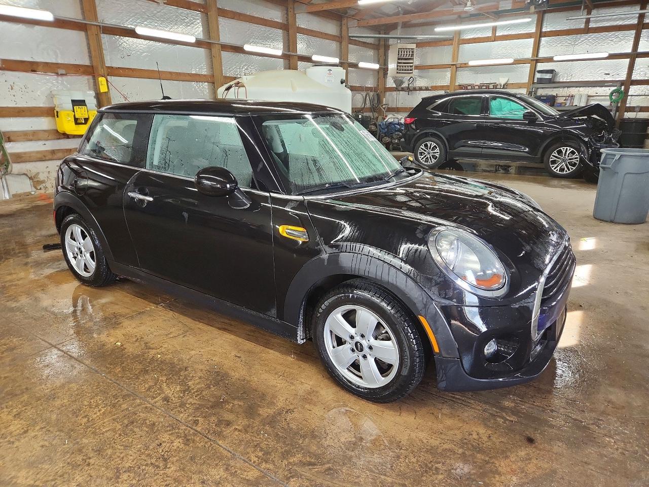 2017 Mini Cooper