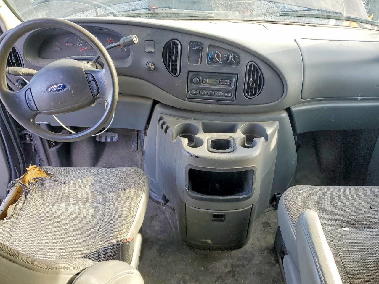 2003 Ford Econoline E250 van