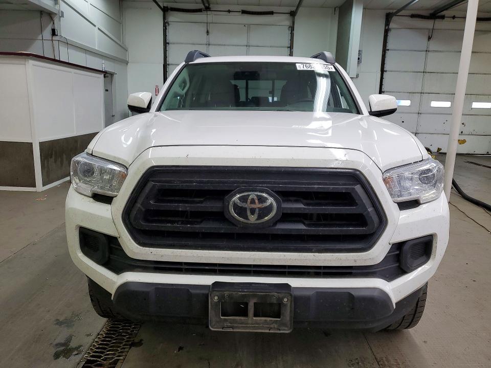 2022 Toyota Tacoma SR V6