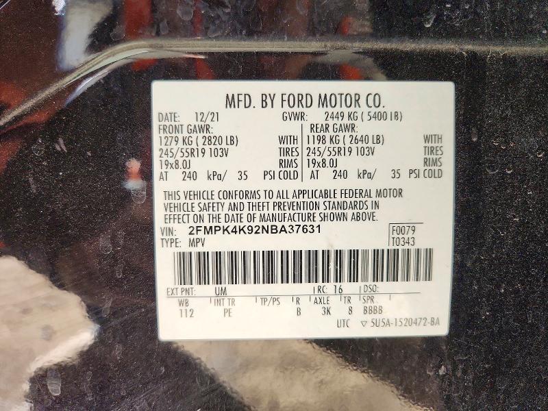 2022 Ford Edge Titanium
