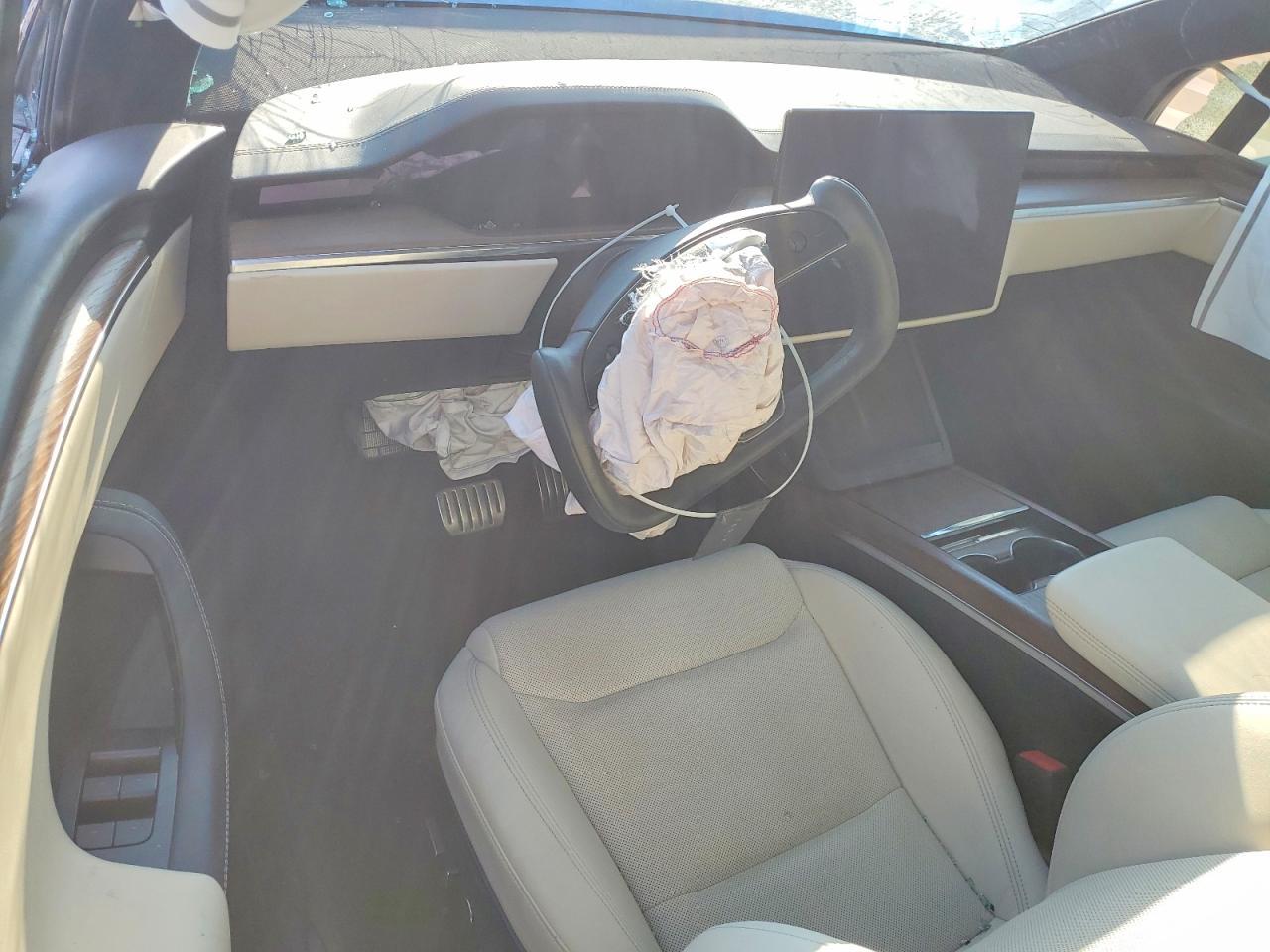 2022 Tesla Model x