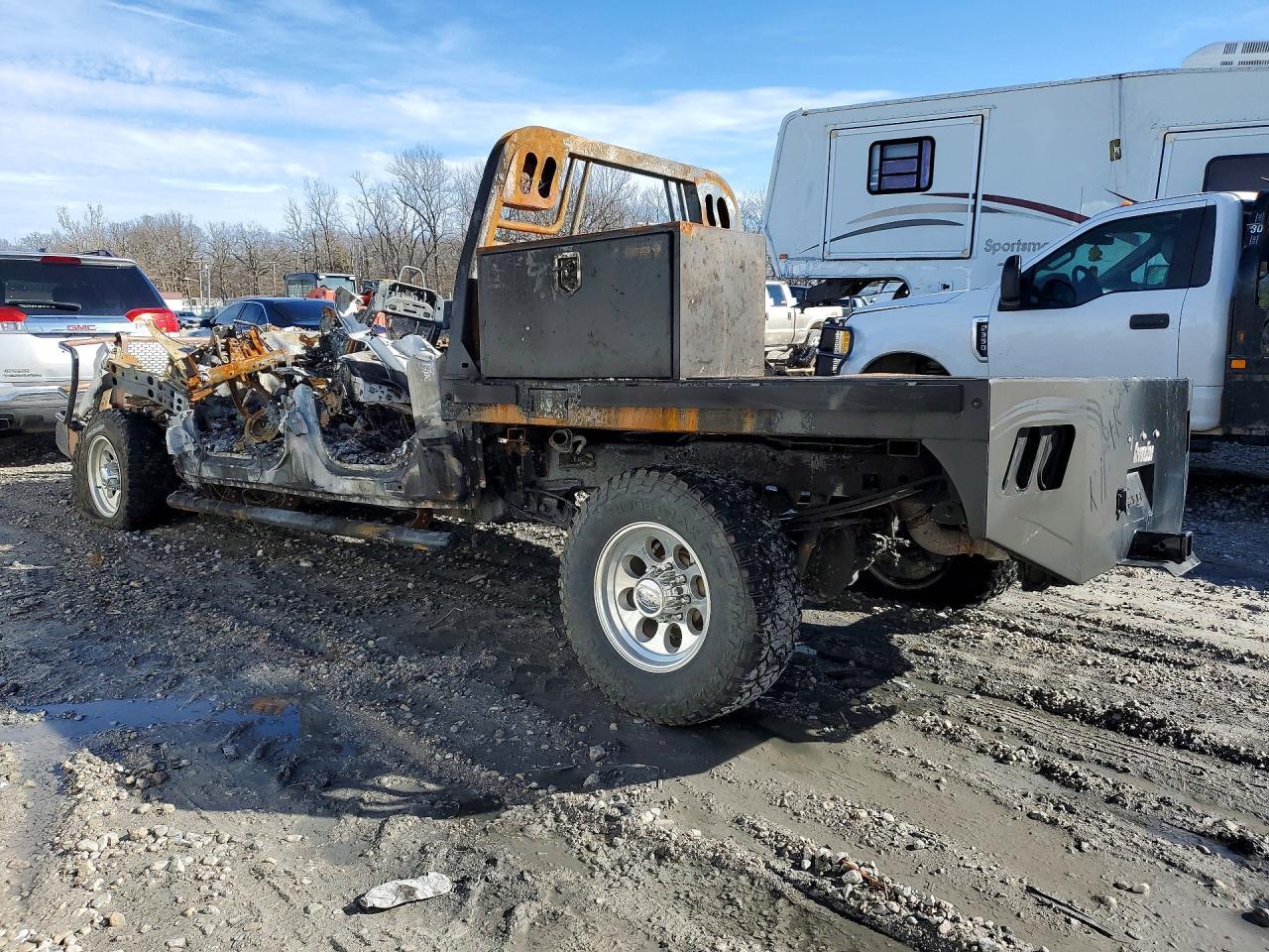 2019 Ford F250 Super Duty Flatbed Truck