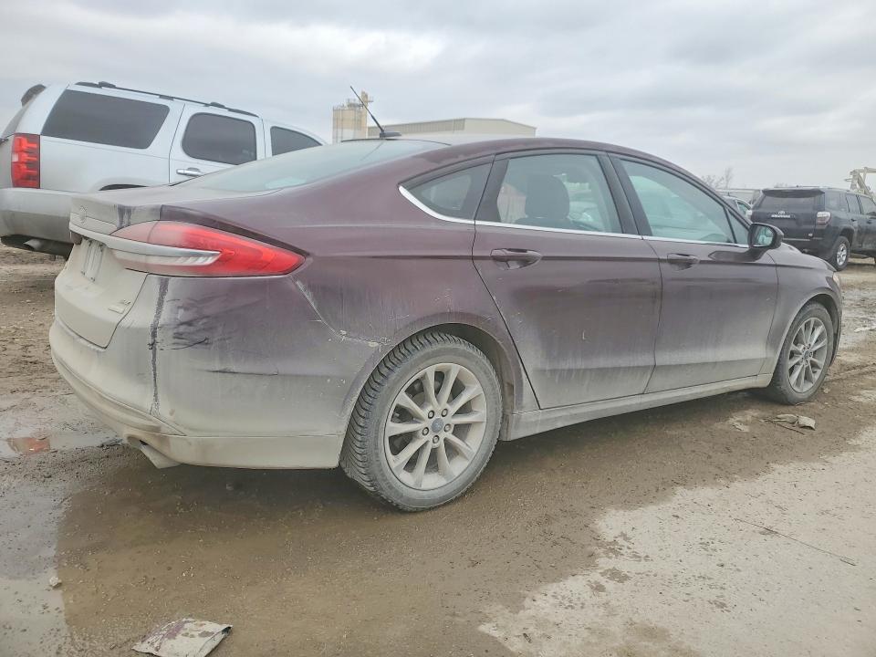 2017 Ford Fusion se