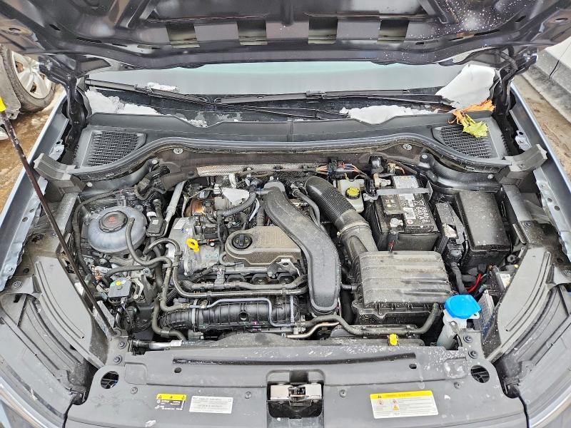 2025 Volkswagen Taos se