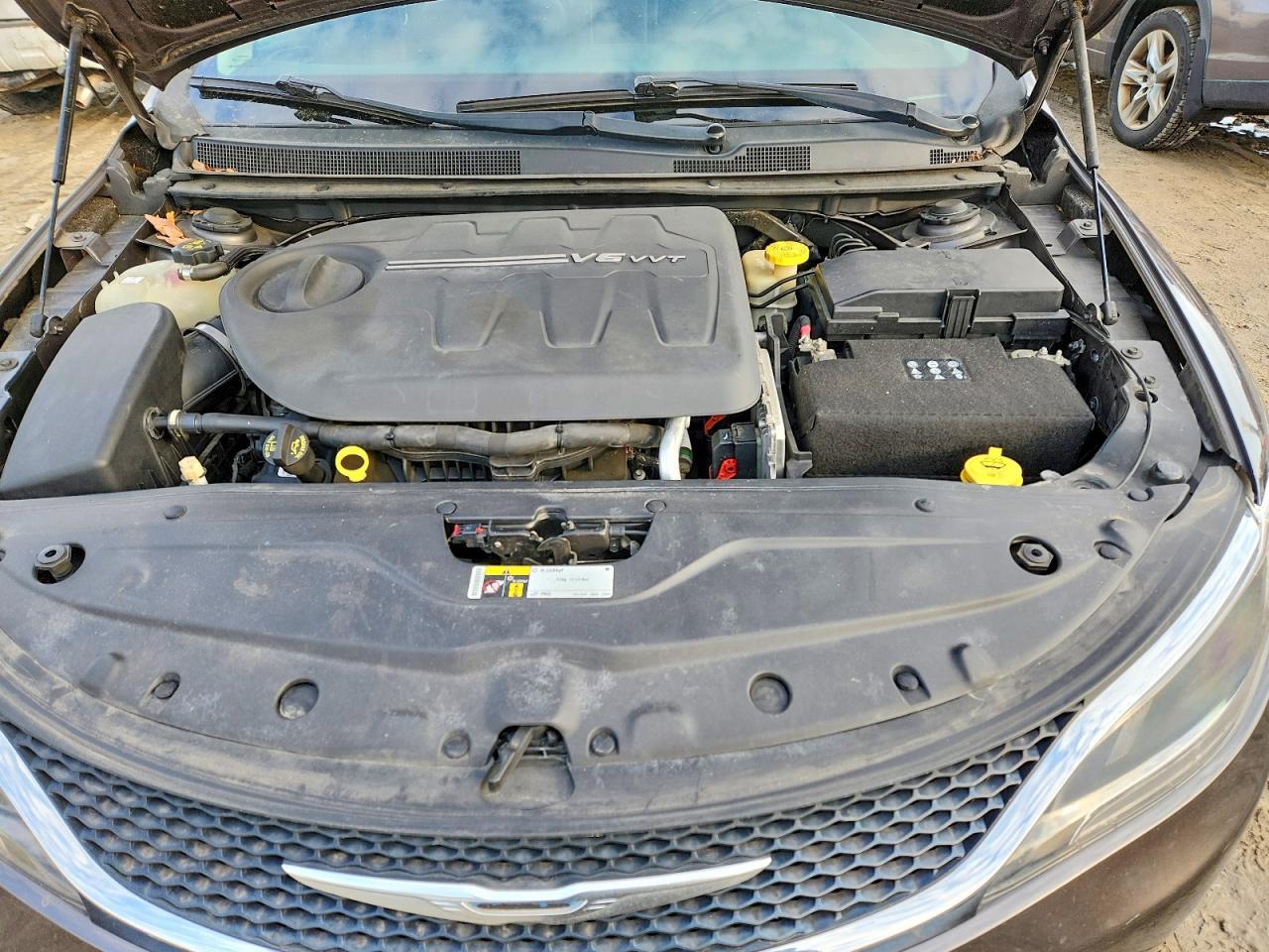 2015 Chrysler 200 c