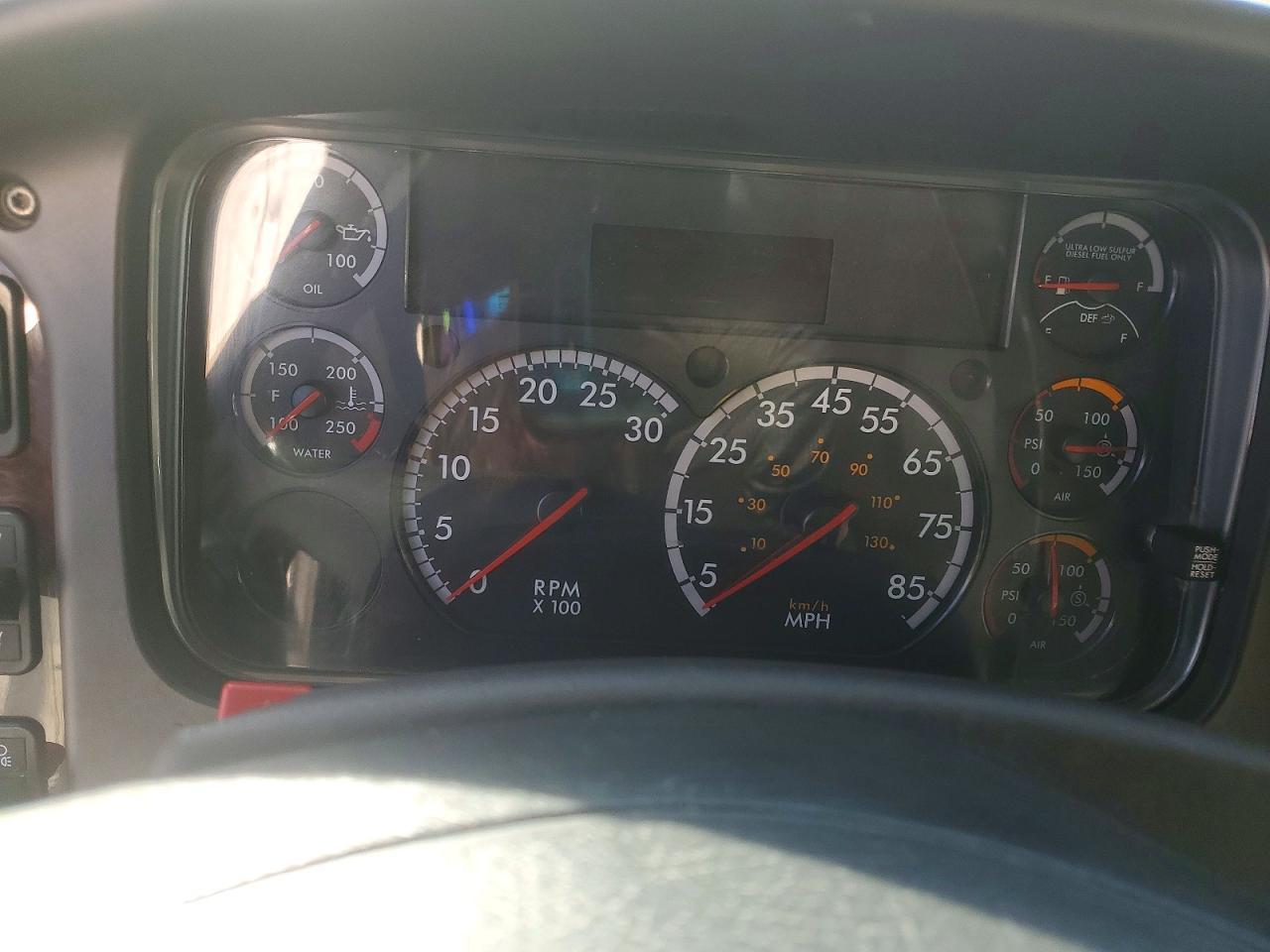 2019 Freightliner Business Class M2 BOX Truck