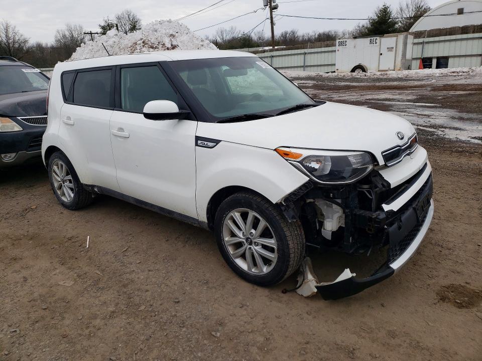 2018 KIA Soul +